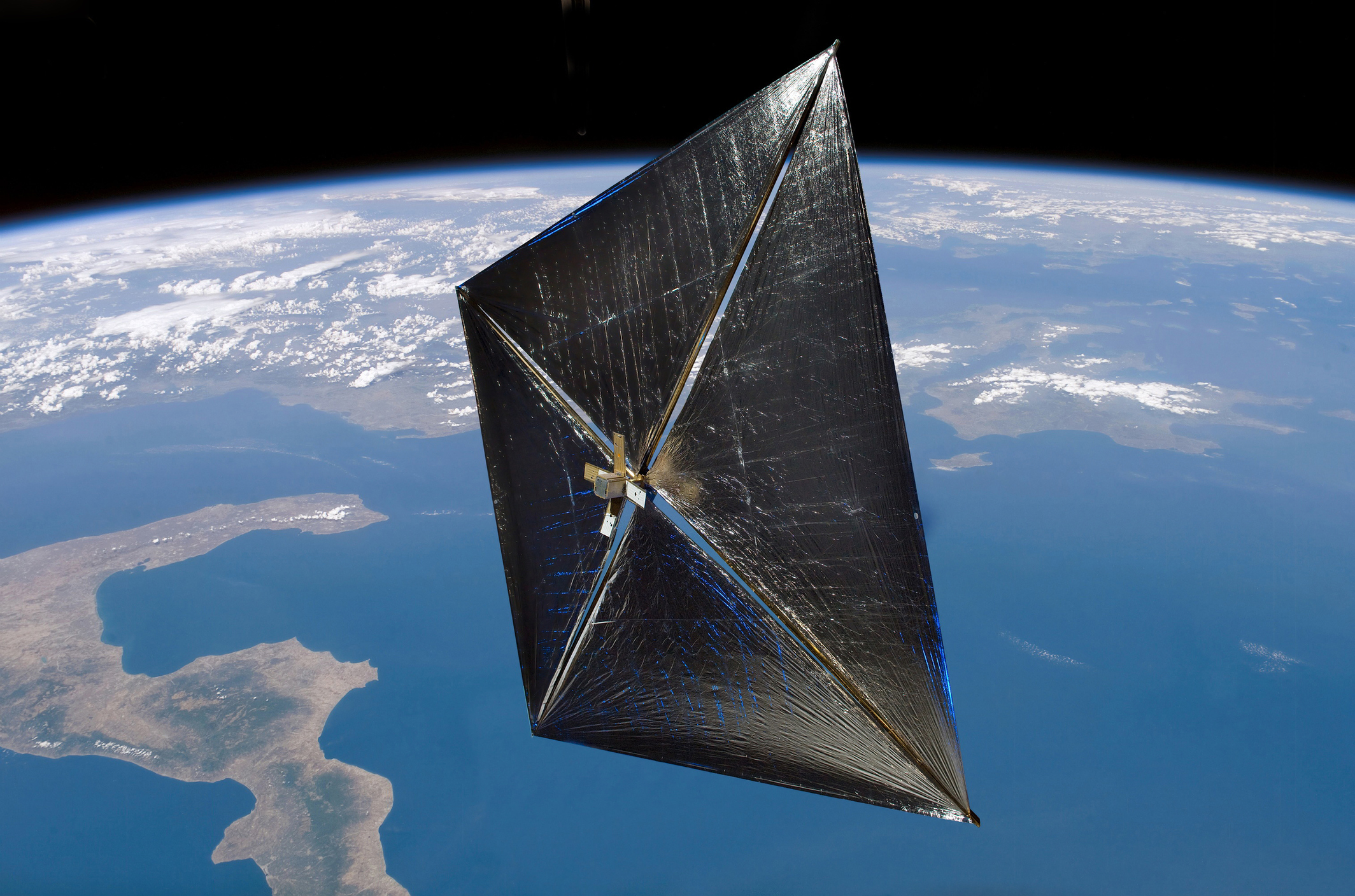 How Photon Sails Are Powering CubeSats Across the Final Frontier
